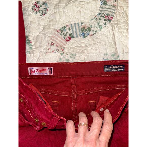 RED ENGINE ORIGINAL VINTAGE DENIM CURRANT DARK RED SUBTLE PATTERN JEANS 29 Y2K - Picture 3 of 8